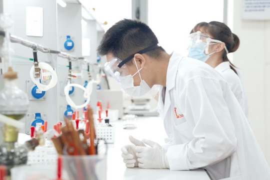 Thúc đẩy đổi mới sáng tạo bằng học bổng ưu đãi cho lĩnh vực khoa học và công nghệ trọng điểm Thúc đẩy đổi mới sáng tạo bằng học bổng ưu đãi cho lĩnh vực khoa học và công nghệ trọng điểm
