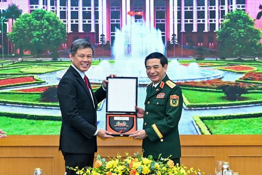 Thúc đẩy hợp tác quốc phòng Việt Nam - Singapore lên tầm cao mới Thúc đẩy hợp tác quốc phòng Việt Nam - Singapore lên tầm cao mới