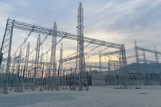 Đóng điện dự án Trạm biến áp 500kV Vĩnh Yên và đường dây đấu nối Đóng điện dự án Trạm biến áp 500kV Vĩnh Yên và đường dây đấu nối