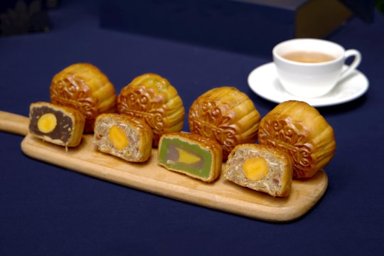 Bánh trung thu Rex 2025 - Món quà gắn kết đối tác và tri ân nhân viên mùa đoàn viên