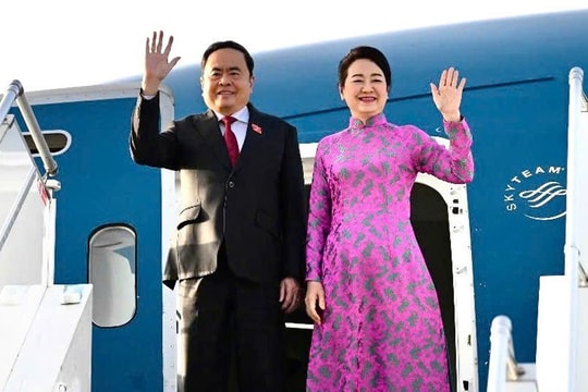 Chủ tịch Quốc hội Trần Thanh Mẫn bắt đầu chuyến thăm chính thức Vương quốc Morocco Chủ tịch Quốc hội Trần Thanh Mẫn bắt đầu chuyến thăm chính thức Vương quốc Morocco