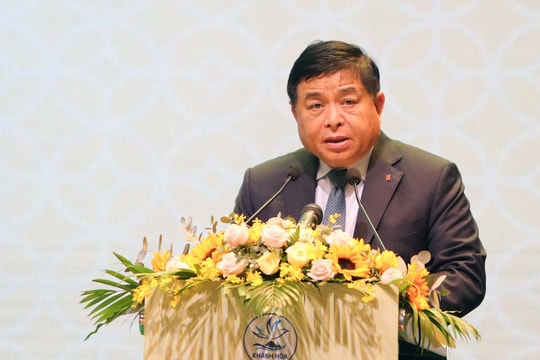 Phó Thủ tướng Nguyễn Chí Dũng: 4 nhiệm vụ chiến lược mở đường phát triển cho Khánh Hòa Phó Thủ tướng Nguyễn Chí Dũng: 4 nhiệm vụ chiến lược mở đường phát triển cho Khánh Hòa