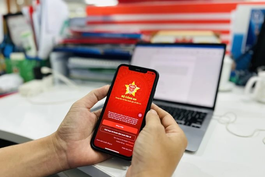 Đà Nẵng tăng cường ứng dụng công nghệ, hạn chế yêu cầu người dân nộp phiếu lý lịch tư pháp bản giấy Đà Nẵng tăng cường ứng dụng công nghệ, hạn chế yêu cầu người dân nộp phiếu lý lịch tư pháp bản giấy