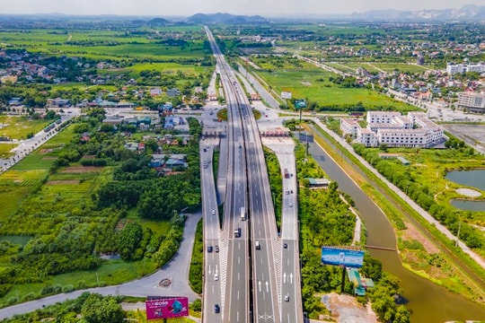 Ninh Bình đề xuất đầu tư 4 tuyến giao thông chiến lược với tổng vốn hơn 29.000 tỷ đồng