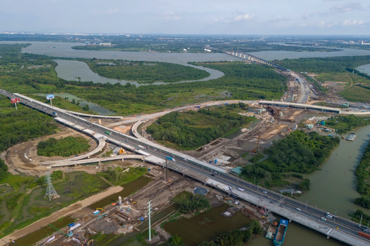 Bản tin chiều 31/7: Hai ngân hàng quốc doanh lãi hơn 1,4 tỷ USD; Thông xe tuyến chính Vành đai 3 TP.HCM cuối năm nay