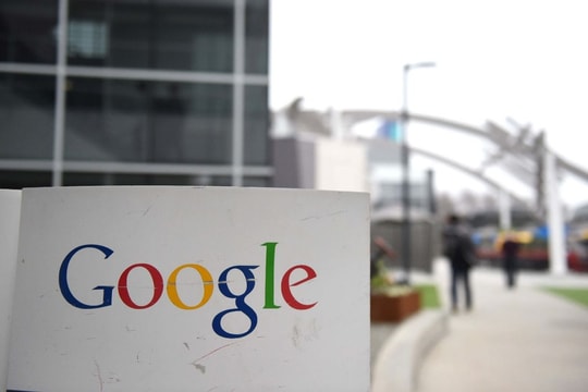Google đầu tư 2 tỷ USD phát triển năng lượng tái tạo tại Ấn Độ, hướng tới trung tâm công nghệ khu vực châu Á Google đầu tư 2 tỷ USD phát triển năng lượng tái tạo tại Ấn Độ, hướng tới trung tâm công nghệ khu vực châu Á