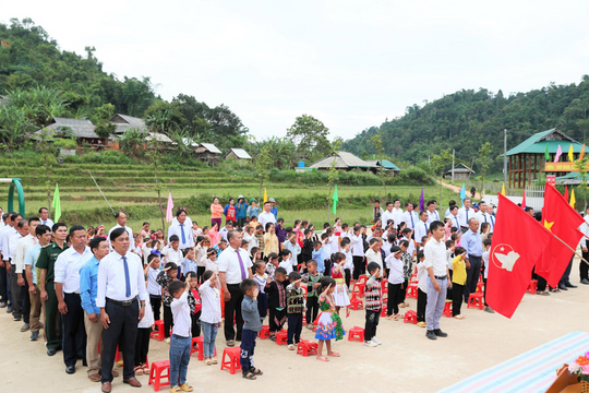 Nghệ An đầu tư hơn 5.000 tỷ đồng xây dựng hệ thống trường nội trú tại 21 xã biên giới