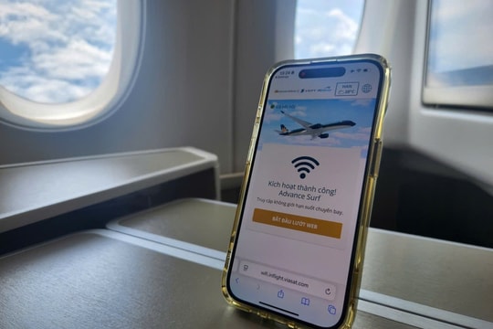 Vietnam Airlines triển khai thử nghiệm Internet trên máy bay Vietnam Airlines triển khai thử nghiệm Internet trên máy bay