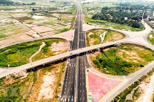 Hải Phòng yêu cầu bám sát kịch bản, đẩy mạnh giải ngân vốn đầu tư công Hải Phòng yêu cầu bám sát kịch bản, đẩy mạnh giải ngân vốn đầu tư công