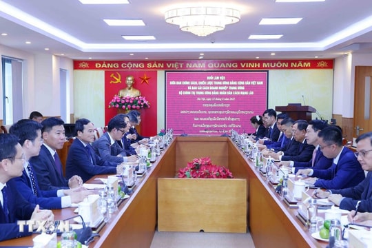 Việt Nam - Lào tăng cường trao đổi kinh nghiệm cải cách doanh nghiệp nhà nước Việt Nam - Lào tăng cường trao đổi kinh nghiệm cải cách doanh nghiệp nhà nước