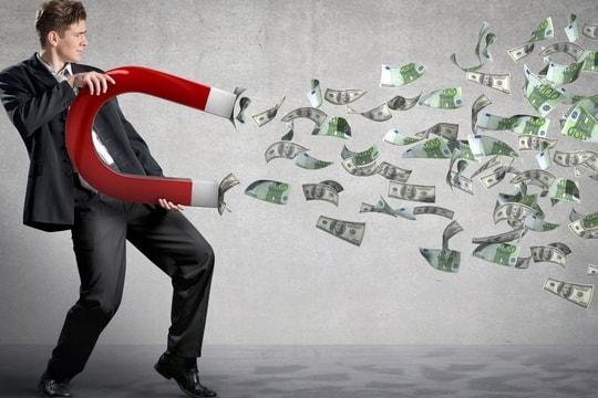 Huy động vốn: Không chỉ là câu chuyện doanh nghiệp "tìm tiền" Huy động vốn: Không chỉ là câu chuyện doanh nghiệp "tìm tiền"