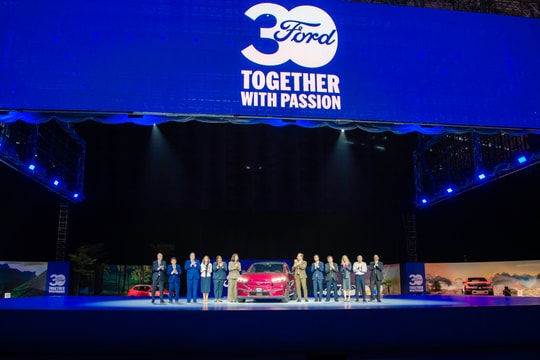Ford Việt Nam: Ba thập kỷ bứt phá, tương lai sáng tạo xanh Ford Việt Nam: Ba thập kỷ bứt phá, tương lai sáng tạo xanh