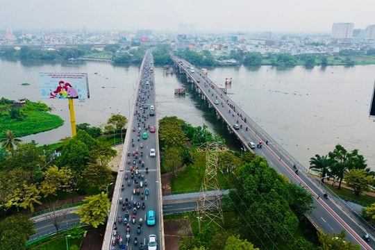 TP.HCM công bố lộ trình thay thế khi cấm ô tô qua cầu Bình Triệu 1
