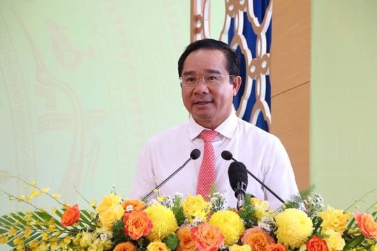 Chủ tịch UBND TP.HCM Nguyễn Văn Được kỳ vọng phường Dĩ An trở thành điểm sáng đô thị thông minh Chủ tịch UBND TP.HCM Nguyễn Văn Được kỳ vọng phường Dĩ An trở thành điểm sáng đô thị thông minh