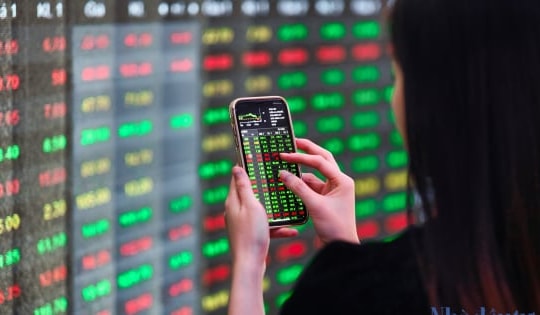 Cổ phiếu thép bứt phá, VN-Index áp sát mốc 1.700 điểm Cổ phiếu thép bứt phá, VN-Index áp sát mốc 1.700 điểm