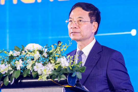Bộ trưởng Nguyễn Mạnh Hùng: Khát vọng lớn và công nghệ mở sẽ dẫn dắt doanh nghiệp Việt trong kỷ nguyên số Bộ trưởng Nguyễn Mạnh Hùng: Khát vọng lớn và công nghệ mở sẽ dẫn dắt doanh nghiệp Việt trong kỷ nguyên số