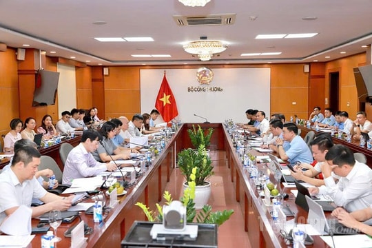 Thương mại biên giới - động lực mới cho Tuyên Quang trong hội nhập kinh tế Thương mại biên giới - động lực mới cho Tuyên Quang trong hội nhập kinh tế