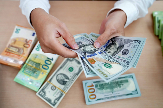 Ngân hàng Nhà nước bơm ngoại tệ, tỷ giá hạ nhiệt quanh 26.300 VND/USD Ngân hàng Nhà nước bơm ngoại tệ, tỷ giá hạ nhiệt quanh 26.300 VND/USD