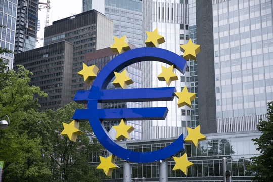 ECB thúc đẩy dự án euro kỹ thuật số, kỳ vọng giảm phụ thuộc vào Visa và Mastercard ECB thúc đẩy dự án euro kỹ thuật số, kỳ vọng giảm phụ thuộc vào Visa và Mastercard