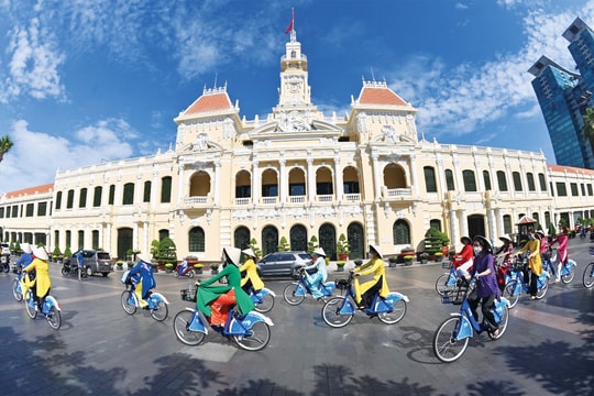 Du lịch TP.HCM mới: Tiềm năng lớn, thách thức không nhỏ Du lịch TP.HCM mới: Tiềm năng lớn, thách thức không nhỏ