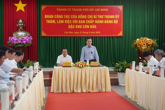 Bí thư Thành ủy TP.HCM Trần Lưu Quang: Tháo gỡ vướng mắc quy hoạch, thúc đẩy phát triển Côn Đảo Bí thư Thành ủy TP.HCM Trần Lưu Quang: Tháo gỡ vướng mắc quy hoạch, thúc đẩy phát triển Côn Đảo