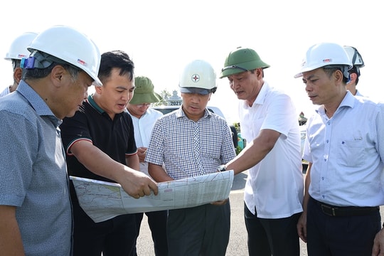 Đẩy nhanh tiến độ đường dây 500kV Hải Phòng - Thái Bình Đẩy nhanh tiến độ đường dây 500kV Hải Phòng - Thái Bình