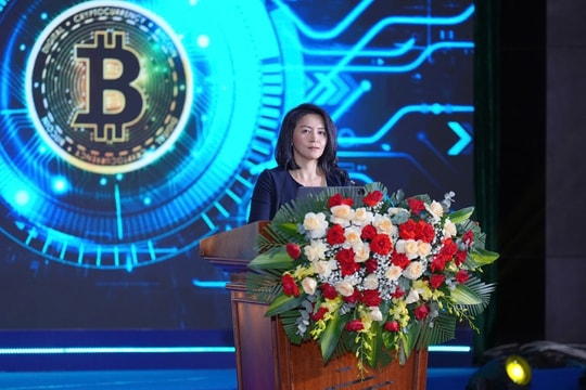 Đại diện FTSE Russell: “Việt Nam đang bước vào Đổi mới 2.0 - một thị trường tài chính cân bằng và dài hạn” Đại diện FTSE Russell: “Việt Nam đang bước vào Đổi mới 2.0 - một thị trường tài chính cân bằng và dài hạn”