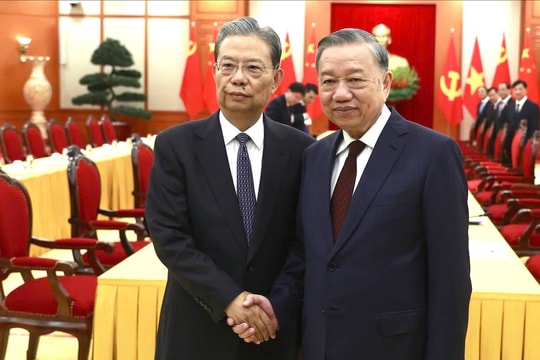 Tổng Bí thư Tô Lâm tiếp Ủy viên trưởng Nhân đại toàn quốc Trung Quốc