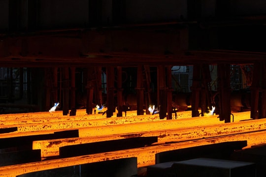 Hòa Phát sản xuất 40.000 tấn thép thô/ngày từ quý IV/2025 Hòa Phát sản xuất 40.000 tấn thép thô/ngày từ quý IV/2025