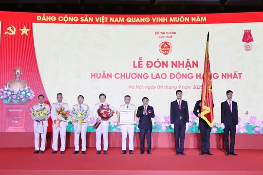 Ngành Thuế kiến nghị cắt giảm 44% thủ tục hành chính, thúc đẩy số hóa quản lý Ngành Thuế kiến nghị cắt giảm 44% thủ tục hành chính, thúc đẩy số hóa quản lý