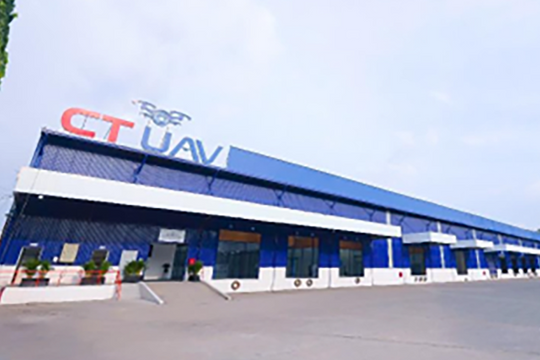 CT UAV - "Sốc" với nhà máy đúc composite tự tiến hóa