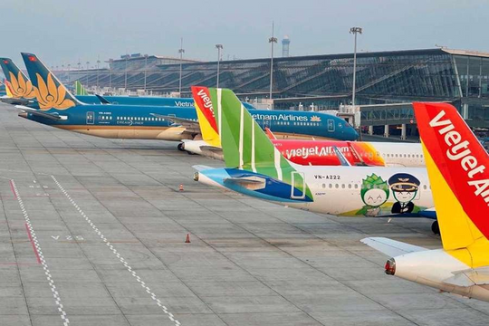 Hàng triệu vé máy bay Tết 2026 mở bán, hành khách bất ngờ vì giá tăng Hàng triệu vé máy bay Tết 2026 mở bán, hành khách bất ngờ vì giá tăng