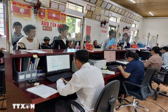 Thống nhất cơ cấu và nhiệm vụ trung tâm chính trị cấp xã trên toàn quốc Thống nhất cơ cấu và nhiệm vụ trung tâm chính trị cấp xã trên toàn quốc