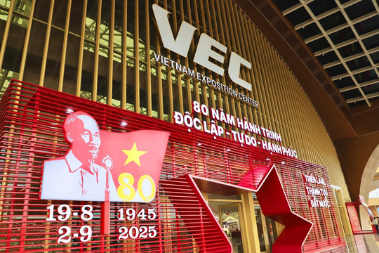 Bản tin sáng 15/9: Triển lãm Thành tựu đất nước hướng tới kỷ lục 10 triệu lượt khách tham quan; Đề xuất giảm tiền chuyển đổi đất nông nghiệp sang thổ cư Bản tin sáng 15/9: Triển lãm Thành tựu đất nước hướng tới kỷ lục 10 triệu lượt khách tham quan; Đề xuất giảm tiền chuyển đổi đất nông nghiệp sang thổ cư