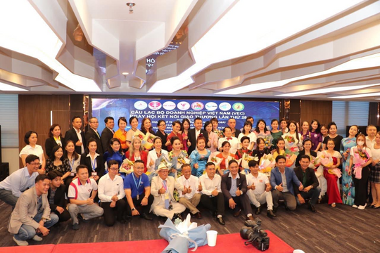 Sắp diễn ra ngày hội kết nối giao thương lần thứ 40 với chủ đề “Quản trị doanh nghiệp thời kỷ nguyên số” Sắp diễn ra ngày hội kết nối giao thương lần thứ 40 với chủ đề “Quản trị doanh nghiệp thời kỷ nguyên số”