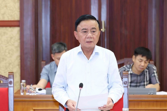 Bộ Chính trị, Ban Bí thư ban hành Kết luận mới về phân cấp, phân quyền chính quyền địa phương Bộ Chính trị, Ban Bí thư ban hành Kết luận mới về phân cấp, phân quyền chính quyền địa phương