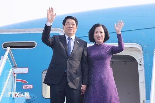 Chủ tịch nước Lương Cường lên đường dự Khóa họp 80 Đại hội đồng Liên Hợp Quốc Chủ tịch nước Lương Cường lên đường dự Khóa họp 80 Đại hội đồng Liên Hợp Quốc