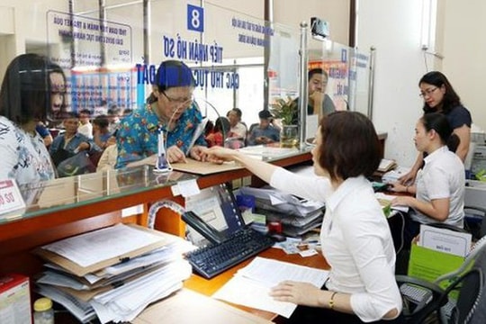 Bộ Nội vụ lên tiếng về chậm chi trả chế độ cho công chức nghỉ việc Bộ Nội vụ lên tiếng về chậm chi trả chế độ cho công chức nghỉ việc