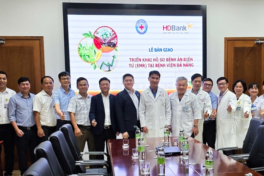 HDBank đồng hành triển khai bệnh án điện tử tại Bệnh viện Đà Nẵng HDBank đồng hành triển khai bệnh án điện tử tại Bệnh viện Đà Nẵng