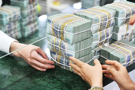 Hai ngân hàng lớn sắp chi hơn 10.800 tỷ đồng cổ tức tiền mặt Hai ngân hàng lớn sắp chi hơn 10.800 tỷ đồng cổ tức tiền mặt