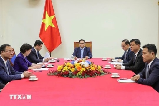Thủ tướng Phạm Minh Chính điện đàm với Thủ tướng Đức Friedrich Merz