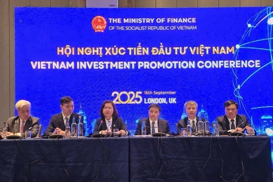 UBCKNN cam kết tiếp tục hoàn thiện thị trường sau khi Việt Nam được nâng hạng UBCKNN cam kết tiếp tục hoàn thiện thị trường sau khi Việt Nam được nâng hạng