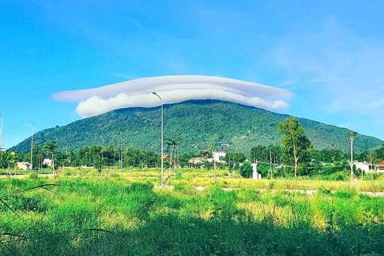 Đồng Nai khởi động đấu giá đất hơn 100 ha phát triển khu du lịch sinh thái Núi Chứa Chan Đồng Nai khởi động đấu giá đất hơn 100 ha phát triển khu du lịch sinh thái Núi Chứa Chan