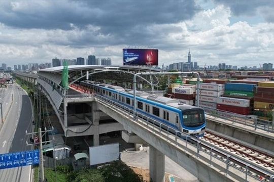 Người dân TP.HCM được đi Metro miễn phí 3 ngày dịp Tết Dương lịch và Tết Nguyên đán 2026 Người dân TP.HCM được đi Metro miễn phí 3 ngày dịp Tết Dương lịch và Tết Nguyên đán 2026
