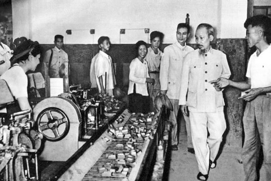 Đạo đức và khát vọng: Quản trị doanh nghiệp hiện đại dưới ánh sáng tư tưởng Hồ Chí Minh Đạo đức và khát vọng: Quản trị doanh nghiệp hiện đại dưới ánh sáng tư tưởng Hồ Chí Minh
