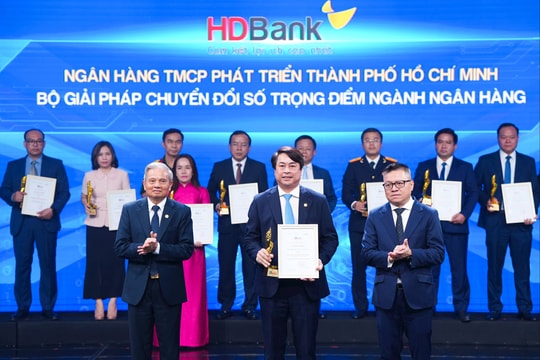 HDBank được vinh danh tại Giải thưởng Chuyển đổi số 2025 HDBank được vinh danh tại Giải thưởng Chuyển đổi số 2025
