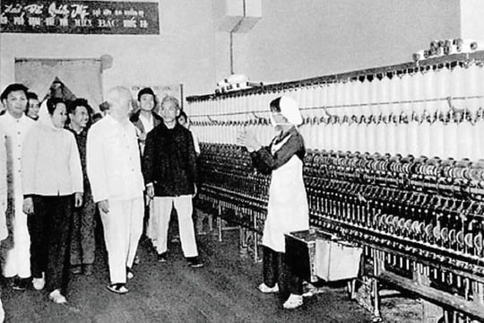 Doanh nhân Việt Nam dõi tìm truyền thống Doanh nhân Việt Nam dõi tìm truyền thống