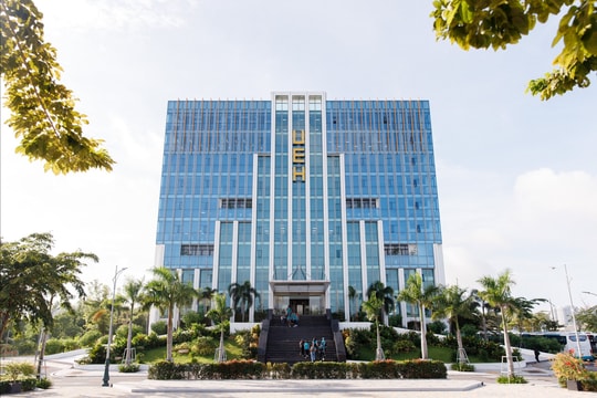 Đại học Kinh tế TP.HCM giữ vững vị trí Top 501 - 600 đại học thế giới, dẫn đầu các đại học Việt Nam Đại học Kinh tế TP.HCM giữ vững vị trí Top 501 - 600 đại học thế giới, dẫn đầu các đại học Việt Nam