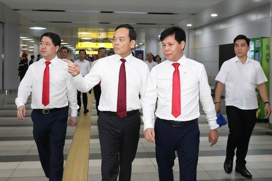 Đoàn đại biểu TP.HCM tham quan metro số 1, trải nghiệm các công trình hạ tầng trọng điểm của Thành phố Đoàn đại biểu TP.HCM tham quan metro số 1, trải nghiệm các công trình hạ tầng trọng điểm của Thành phố