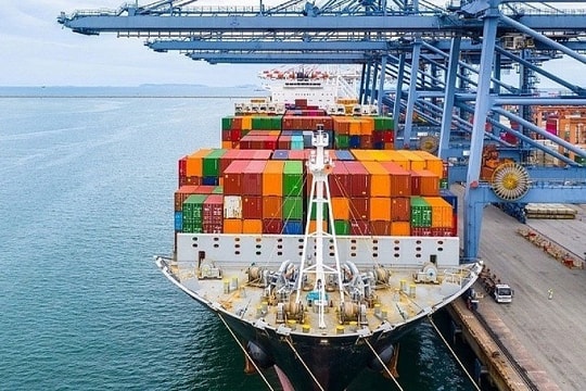 Hàng Việt tăng tốc xuất khẩu sang Mỹ, dự báo đạt kỷ lục mới trong năm 2025 Hàng Việt tăng tốc xuất khẩu sang Mỹ, dự báo đạt kỷ lục mới trong năm 2025